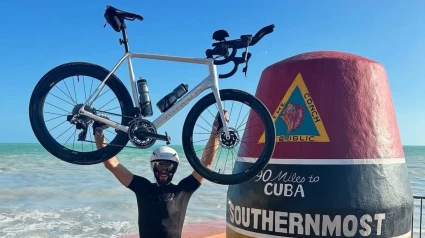 Álvaro Núñez tras su hazaña entre Miami y Key West